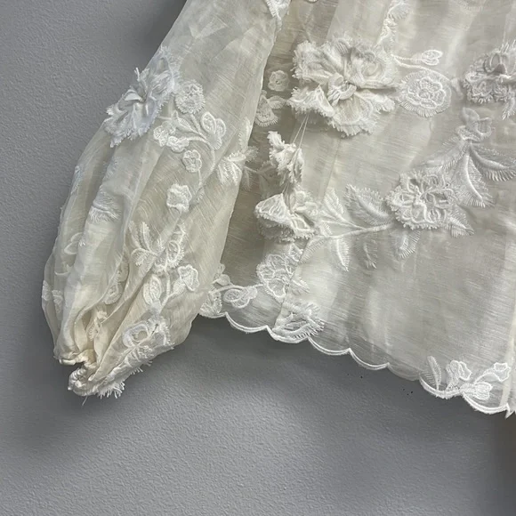 Postcard Floral-Appliqued Linen-Silk Top
